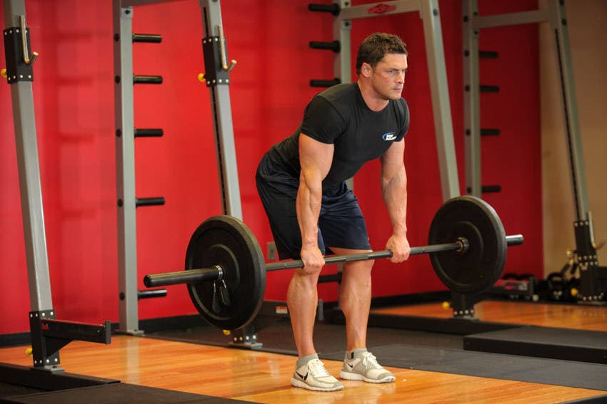 Barbell row: Starting position